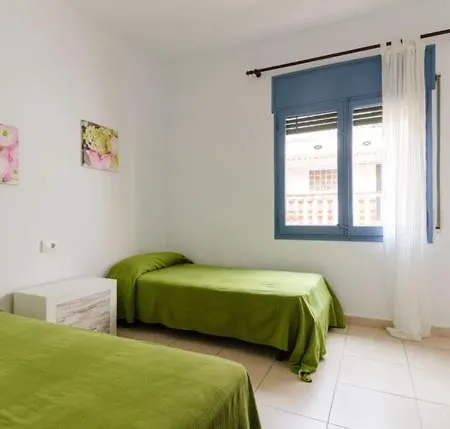 Sleeps 4 Wifi Appartement *