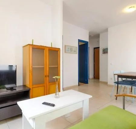 Sleeps 4 Wifi * Льорет-де-Мар